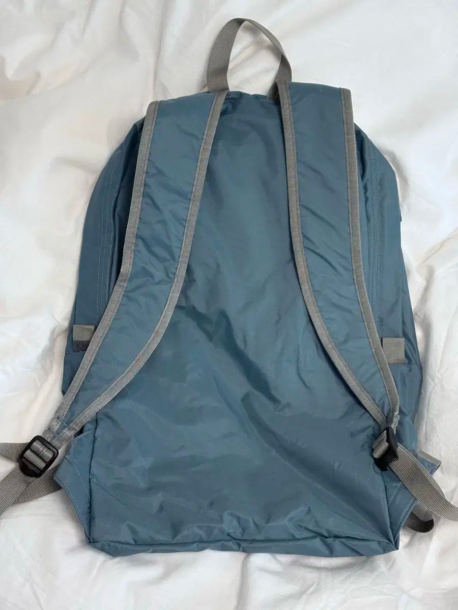 モンベル ポケッタブル デイパック 15