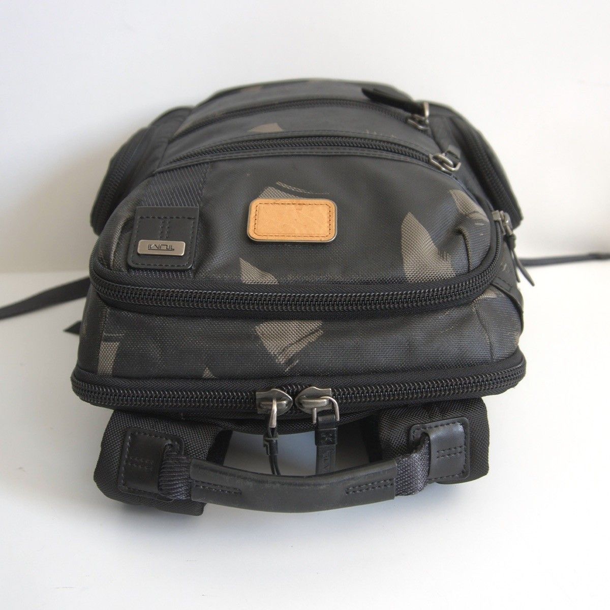 美品】 TUMI トゥミ 【222681SCP2/KNOX カモフラ バックパック