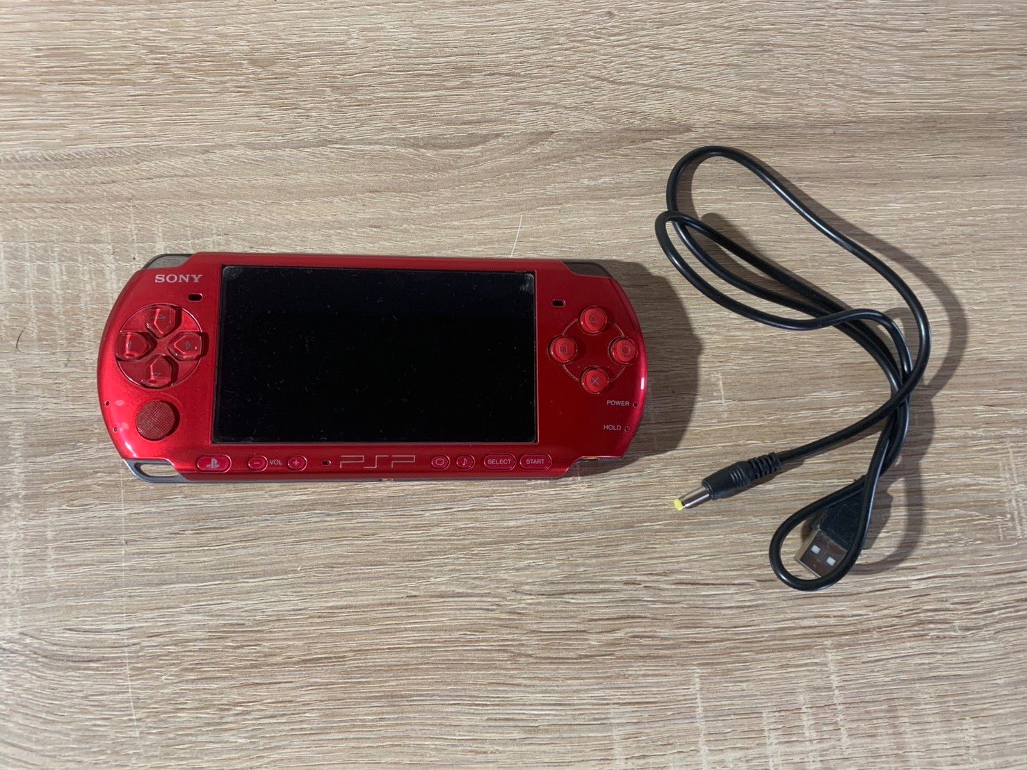 6452 PlayStation ポータブル PSP 3000 ラディアント レッド 動作 済み