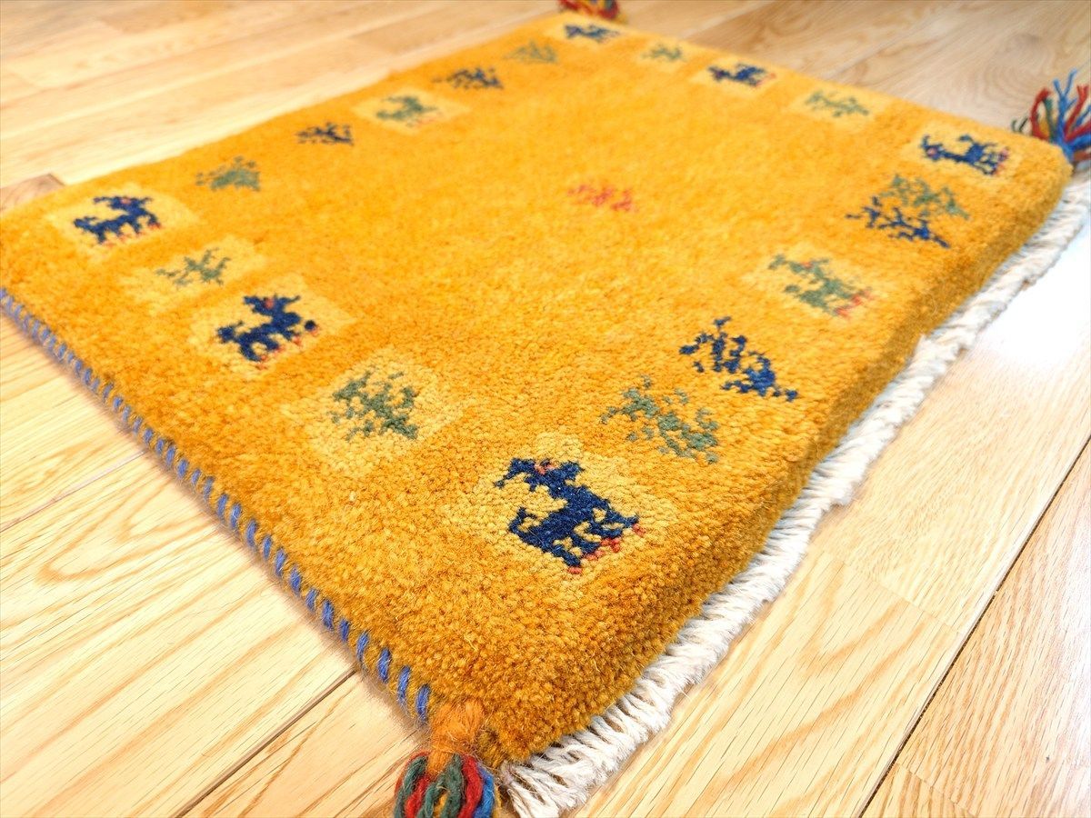 ペルシャ ギャッベ ミニマット 横45x39㎝ パネル 生命の木 ヤギ 羊