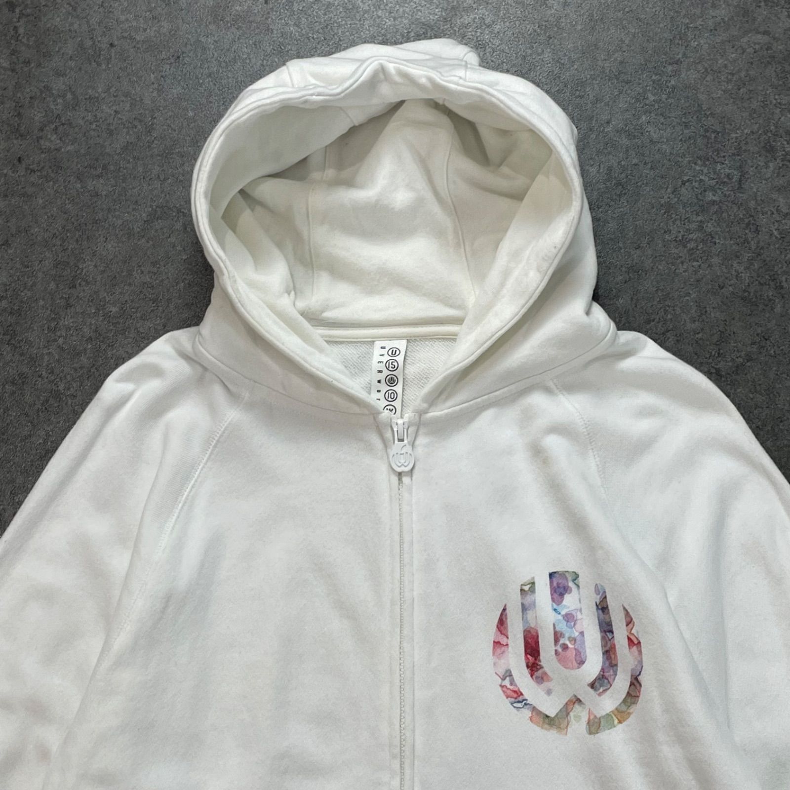 UVERworld パーカー 白 UVERworld 白パーカー UVERworld 白パーカー Amazon.co.jp: UVERworld