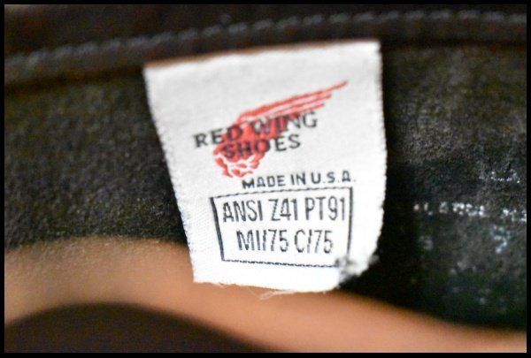 ブーツ redwing