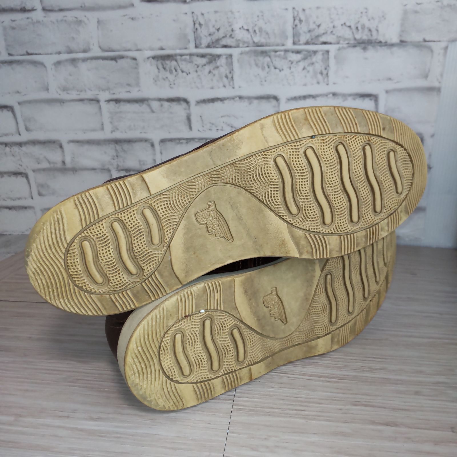 レッドウィング