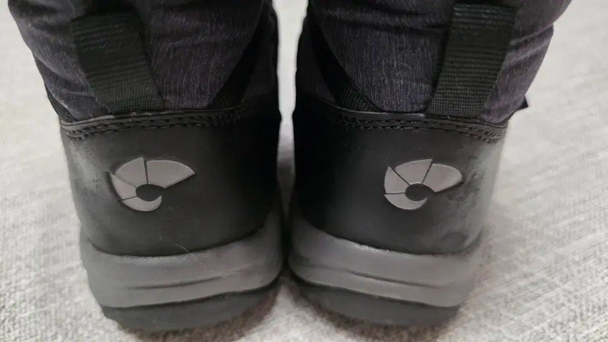 ゴアテックス 防寒靴