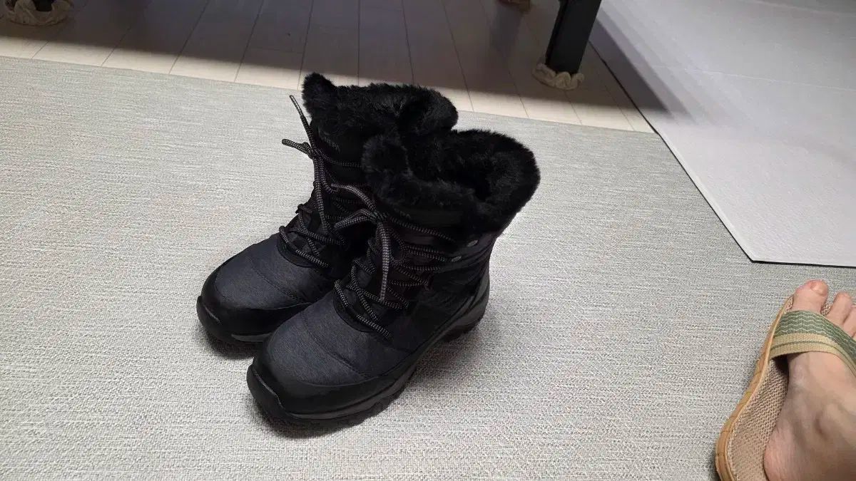 ネパ ゴアテックス 防寒靴 レディース 240