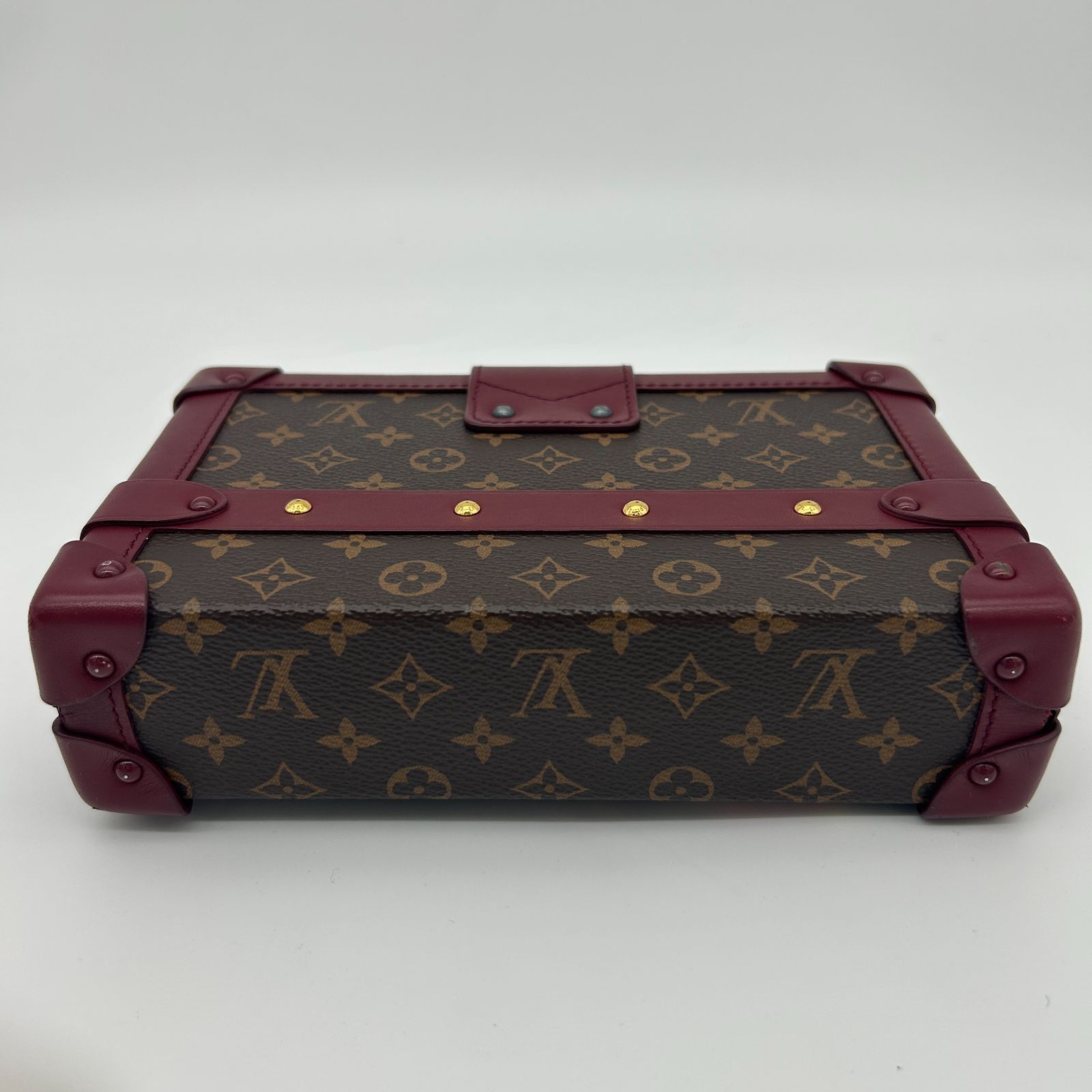 ルイヴィトン モノグラム