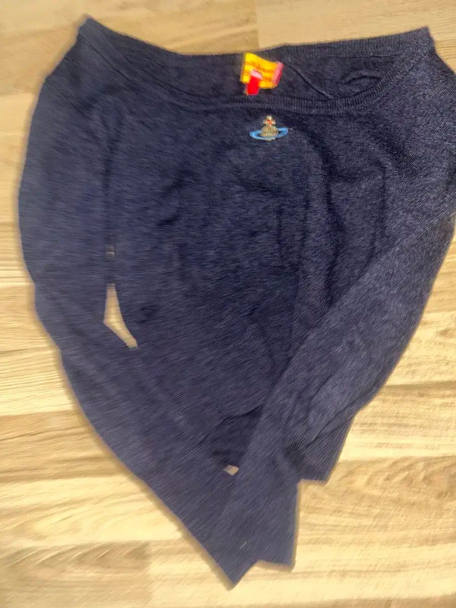 VIVIENNE WESTWOOD ヴィヴィアン ウエストウッド uネック ニット