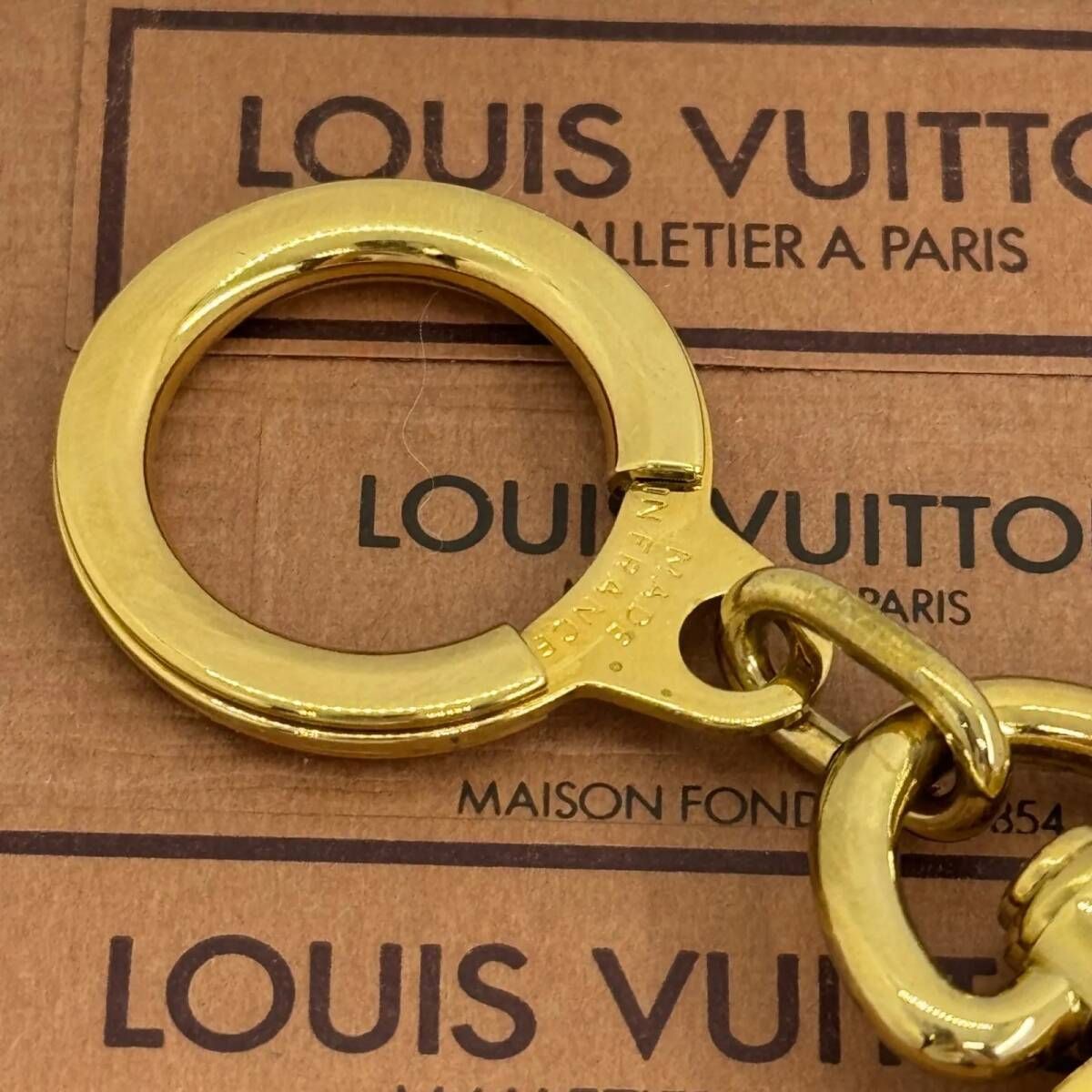 ルイヴィトン アノクレ ゴールド キーホルダー【026077】 - メルカリ
