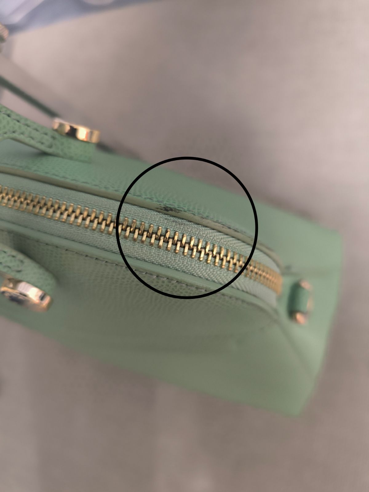 FURLA グリーン　2wayショルダーバッグ　ハンドバッグ ♻️FURLA ミントグリーン バイパー 2wayバッグ 本革 ハンドバッグ