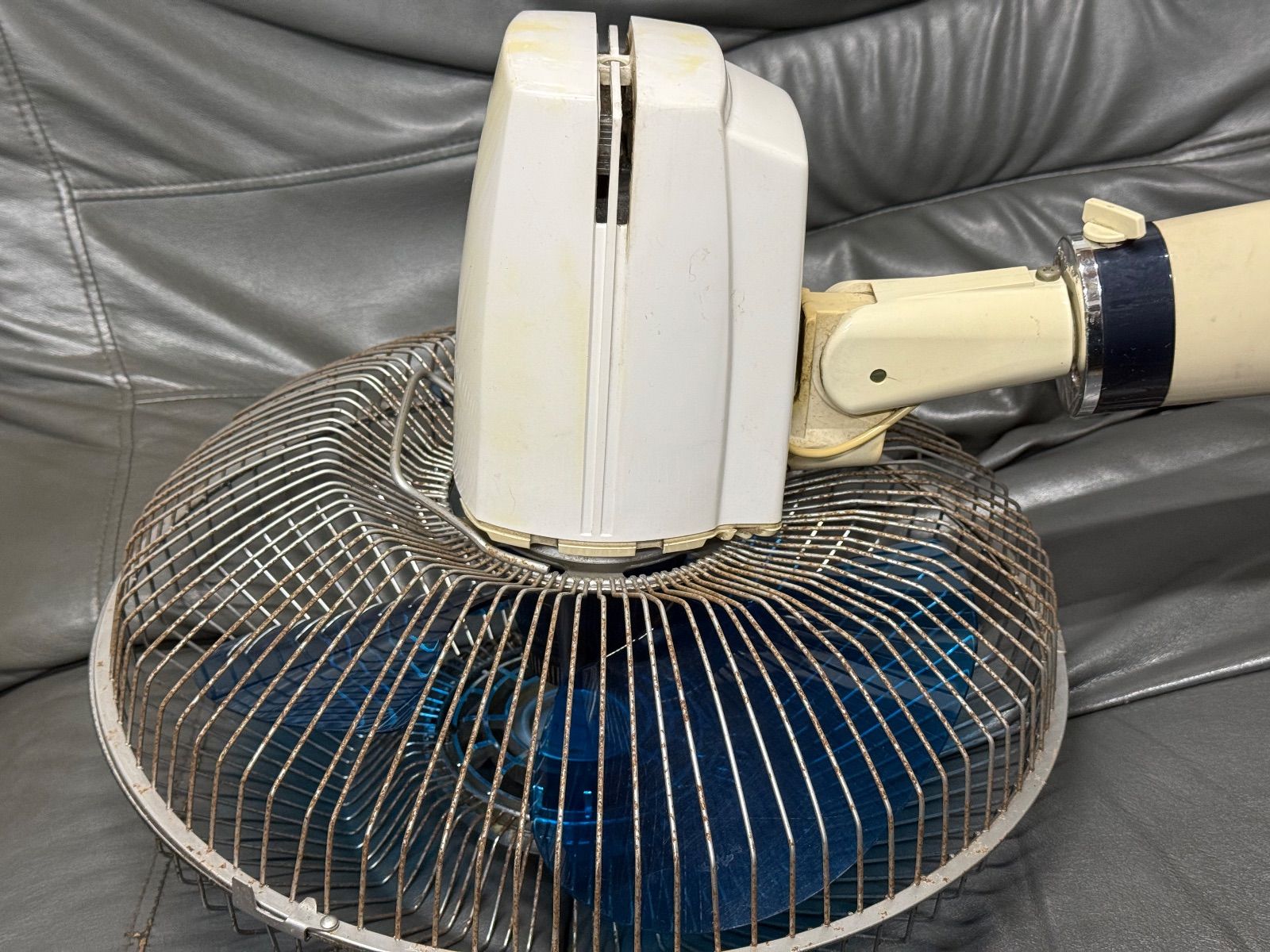 e2932 古瀬戸 雪月花 抹茶碗 合わせ箱 瀬戸茶碗 茶道具 紅釉 梅月絵