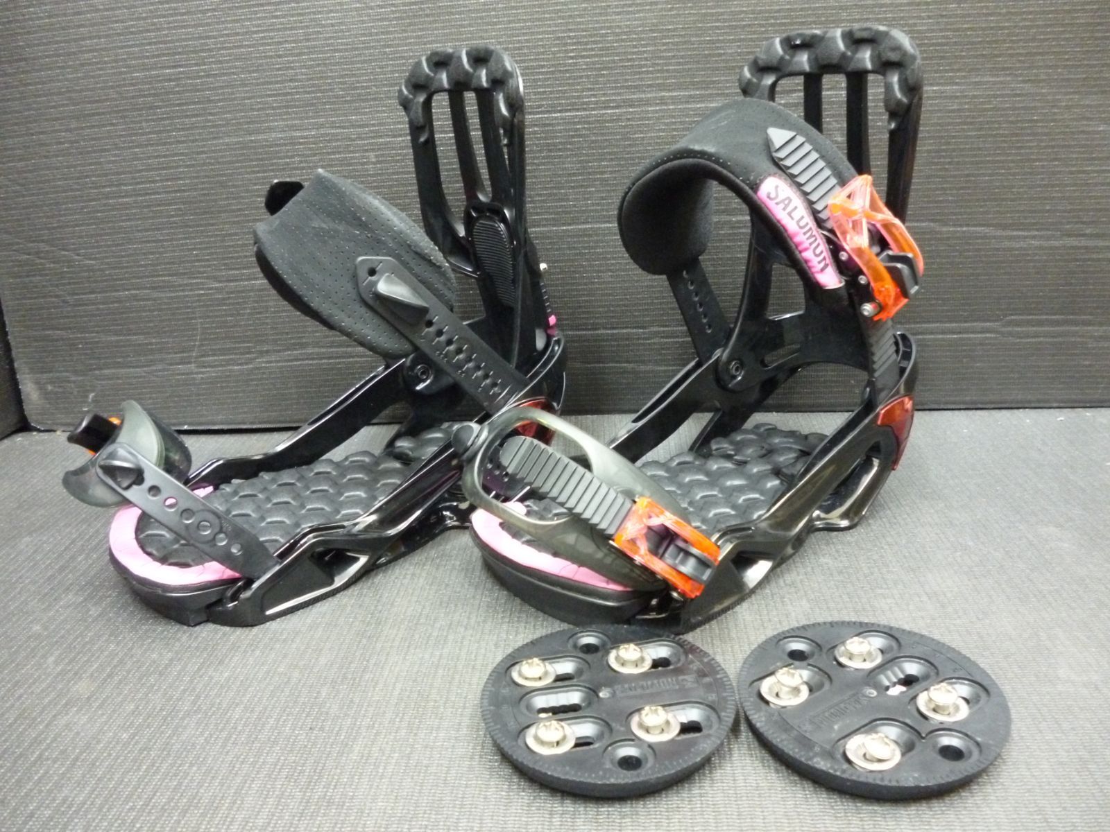 品 SALOMON サロモン スノーボード ビンディング RHYTHM リズム S ブラック×ピンク バインディング