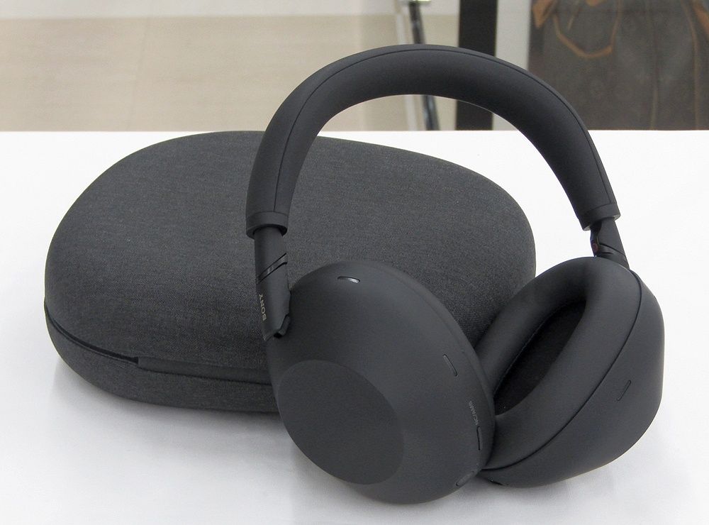 SONY ソニー WH-1000XM6 ブラック ワイヤレスヘッドフォン ノイズキャンセリング ヘッドホン