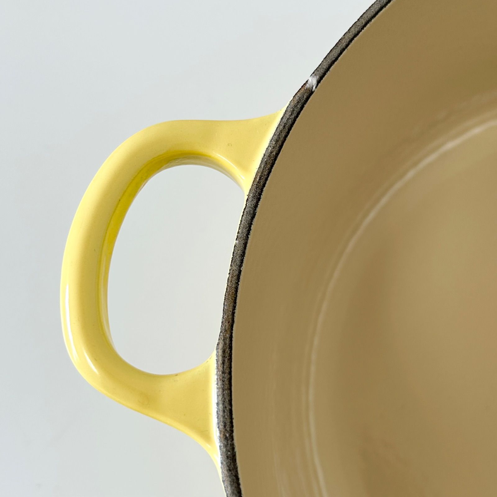 ココットロンド 両手鍋