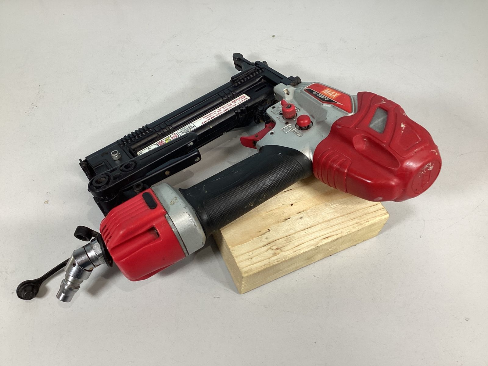 MAX 常圧フロアタッカ