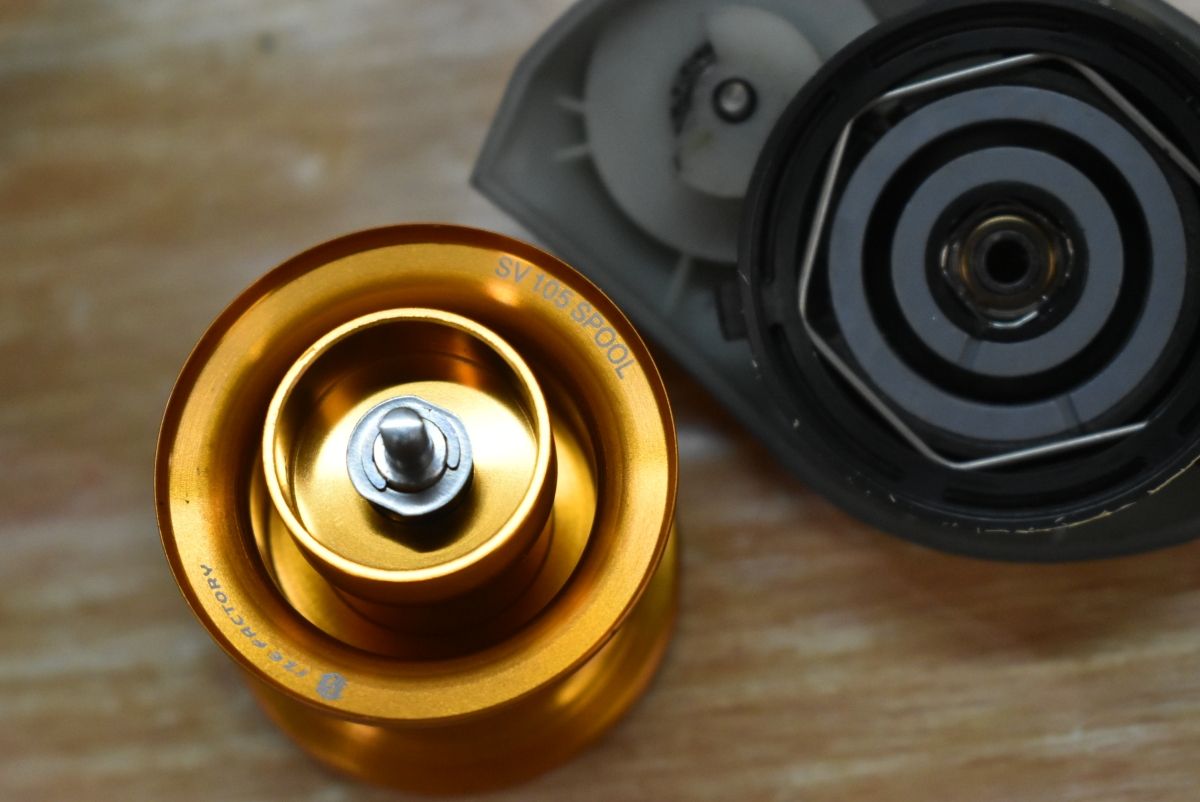 アイズファクトリーSV105カスタム品 左