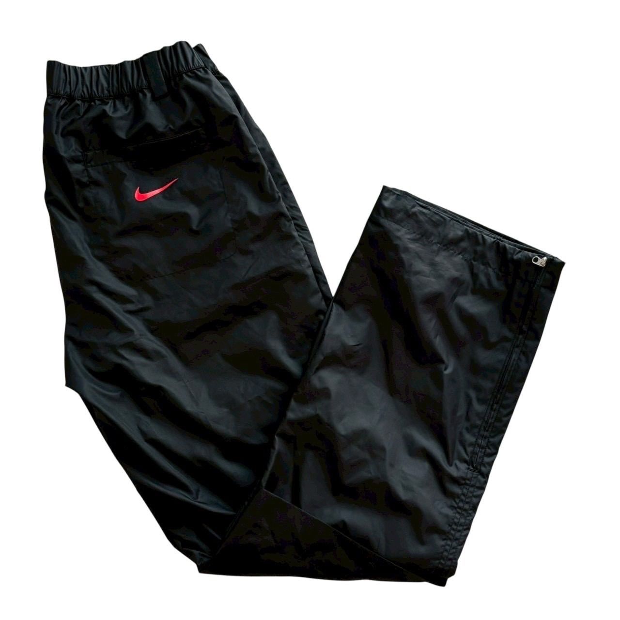 NIKE golf ナイキゴルフ ゴルフパンツ 黒 赤 ゴルフウェア ゴルフ 趣味 