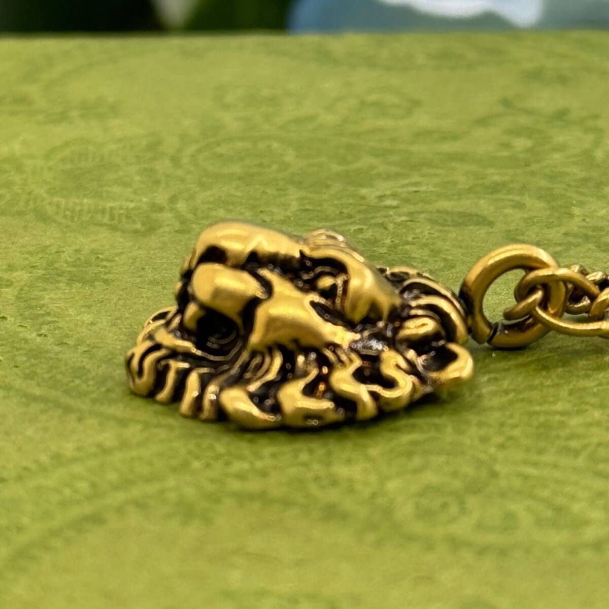 GUCCI ライオンヘッド ゴールド 60cm ロング ネックレス 068016 - メルカリ