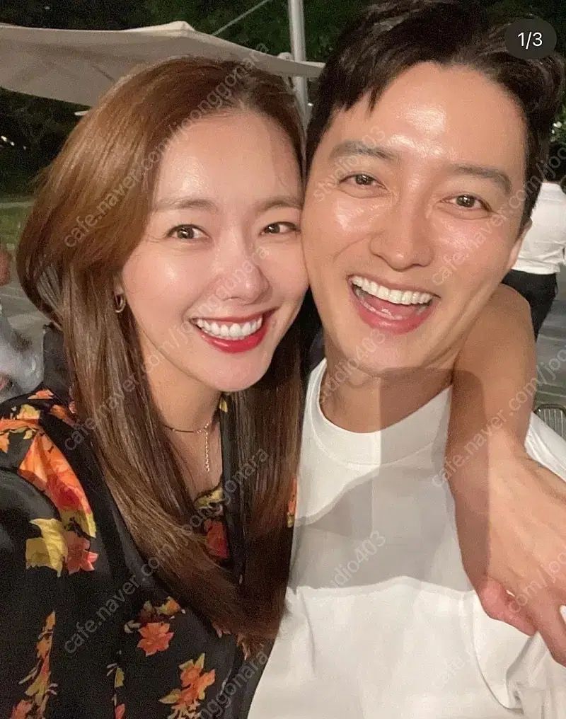 Standalone ヴィンテージ フローラル シャツ ブラック