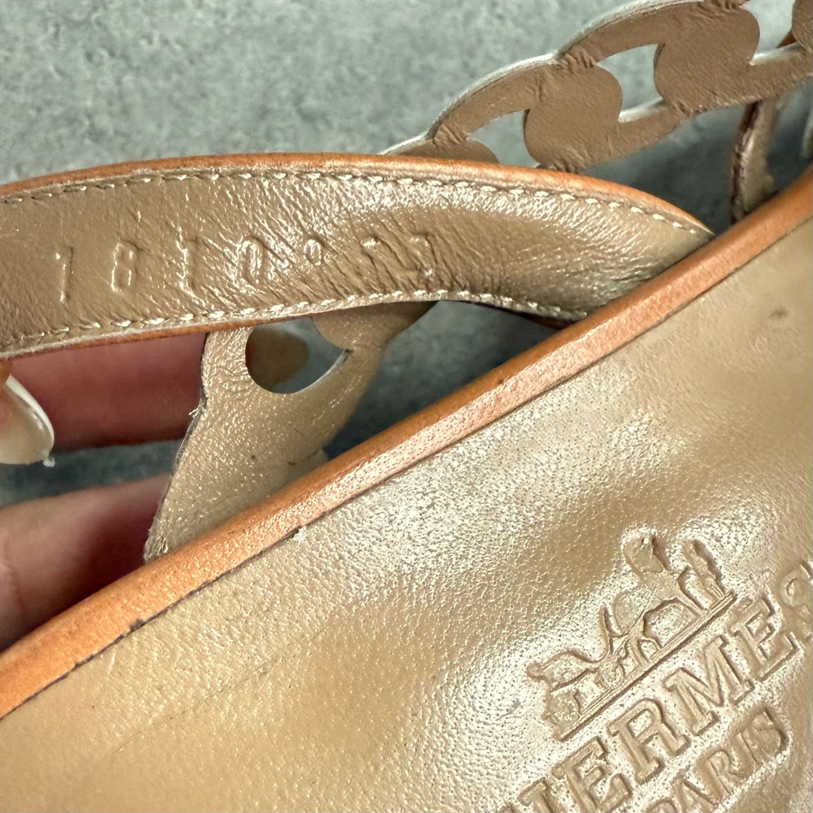 レザー シェーヌダンクル