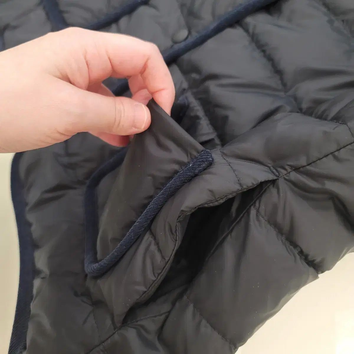 ダウンベスト Mサイズ