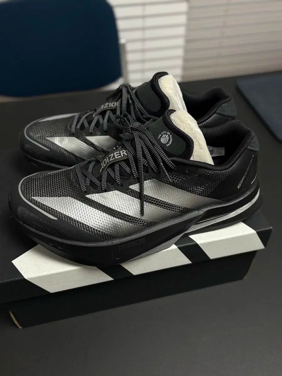 アディダス アディゼロ ボストン 13 ブラック 255