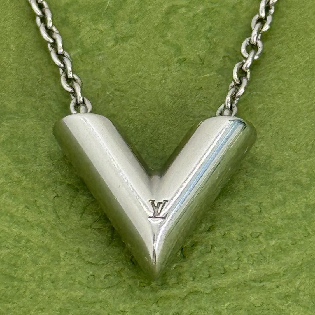 ルイヴィトン エセンシャルV シルバー 48cm ネックレス 072822 - メルカリ