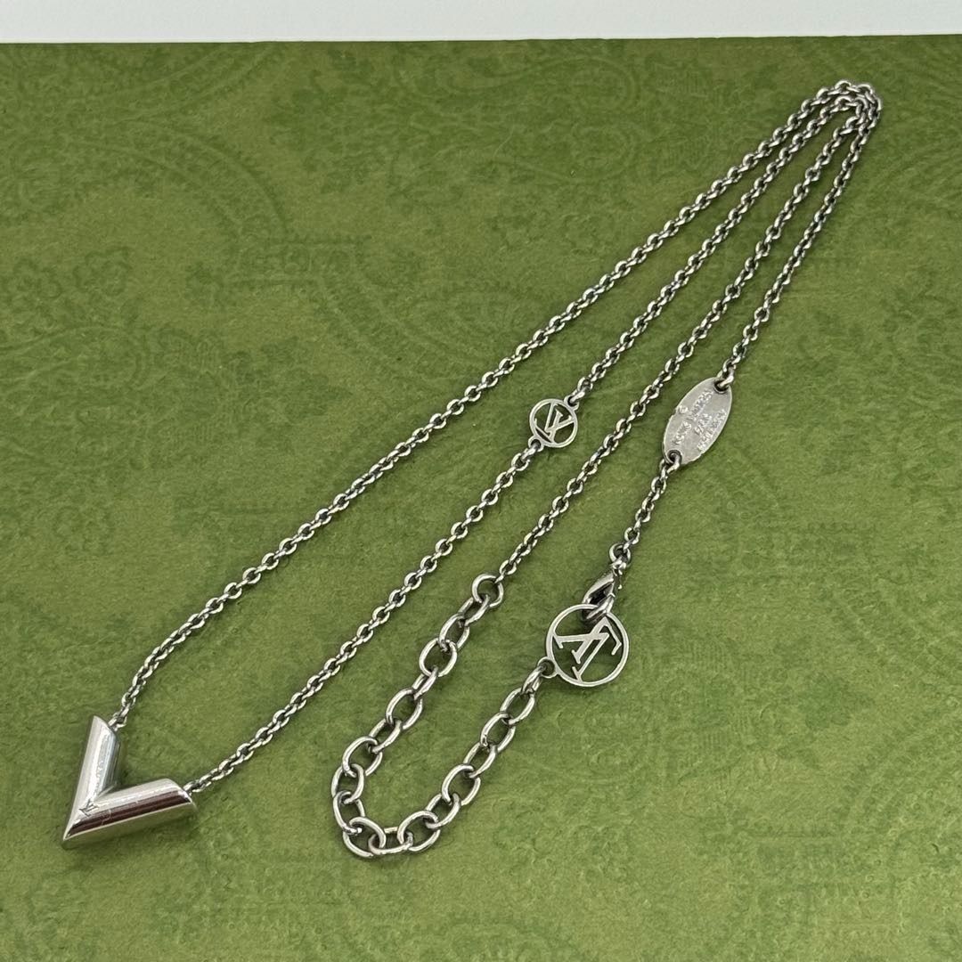 ルイヴィトン エセンシャルV シルバー 48cm ネックレス 072822 - メルカリ