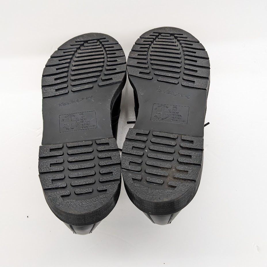 ブラックサイズ