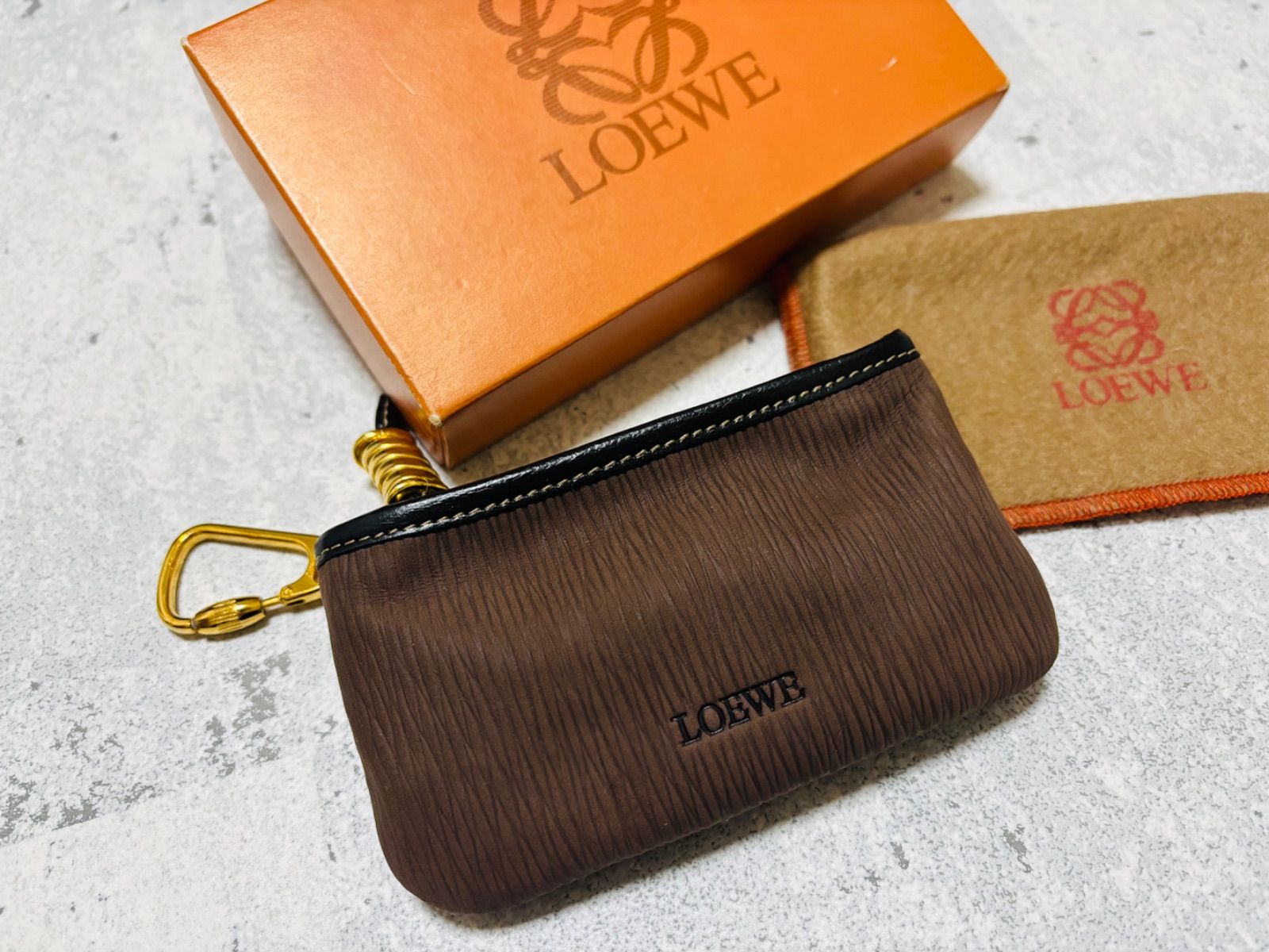 LOEWE ベラスケス コインキーケース ブラウン - メルカリ