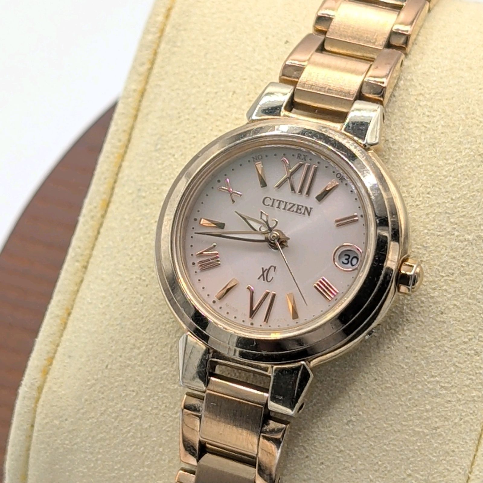 Citizen H058-T016561 XC Watch Solar Ladies Round G Pink dial Date Working シチズン 時計 ソーラー 電波ソーラー レディース ラウンド ゴールド ピンク文字盤 デイト 稼働品