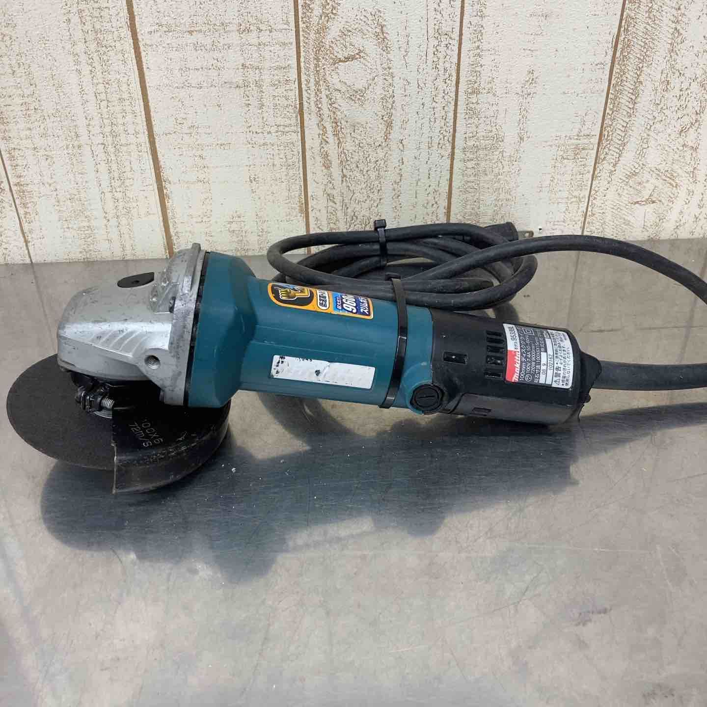 品 マキタ makita 100mmディスクグラインダ 9533BL 低速 高トルク 砥石付き 柏店