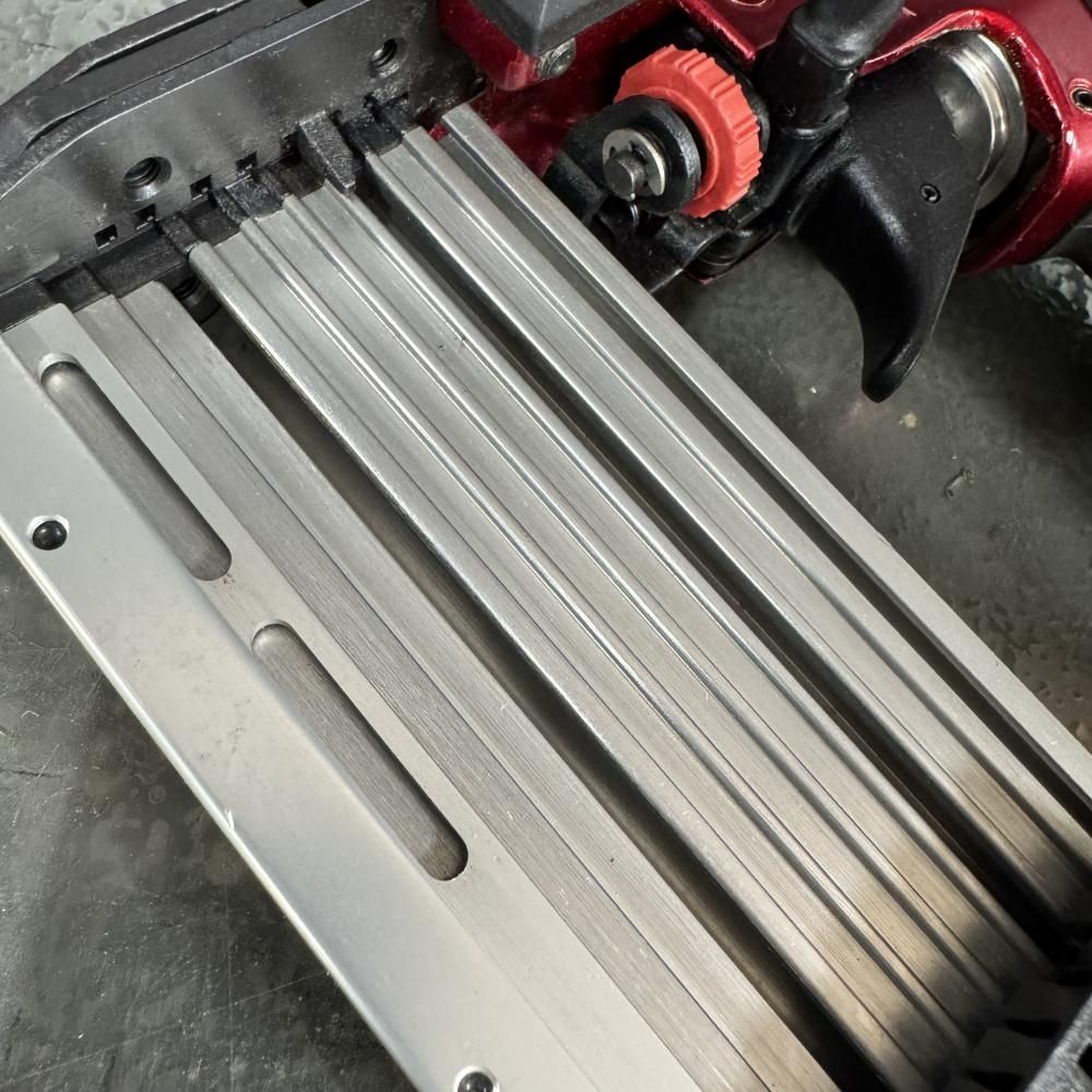  MAKITA AN 502 HP 高圧50 mmピンタッカ 202 その他 エアーツール