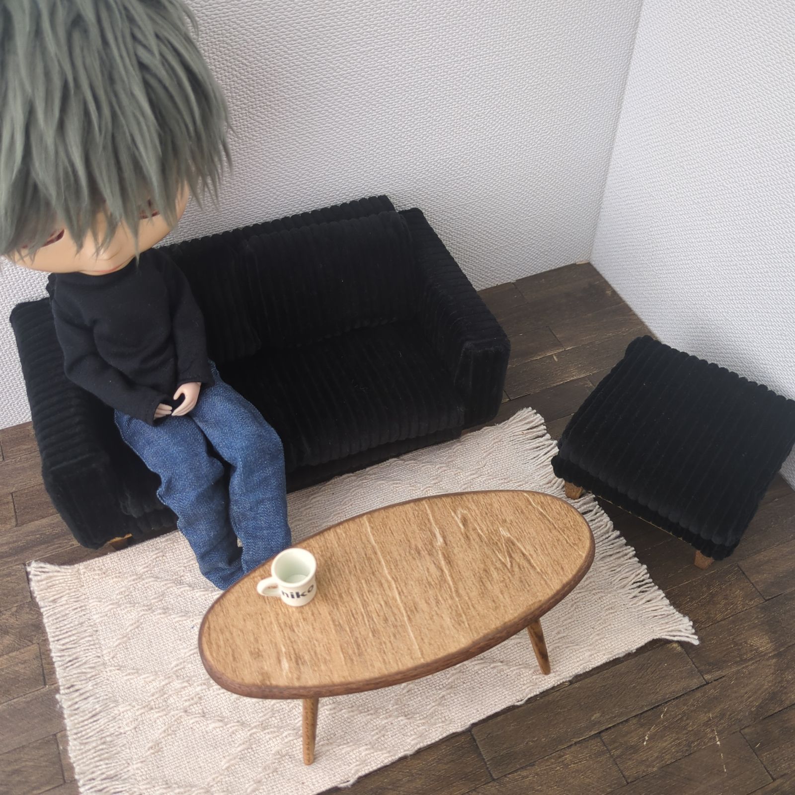 オットマン付きソファ