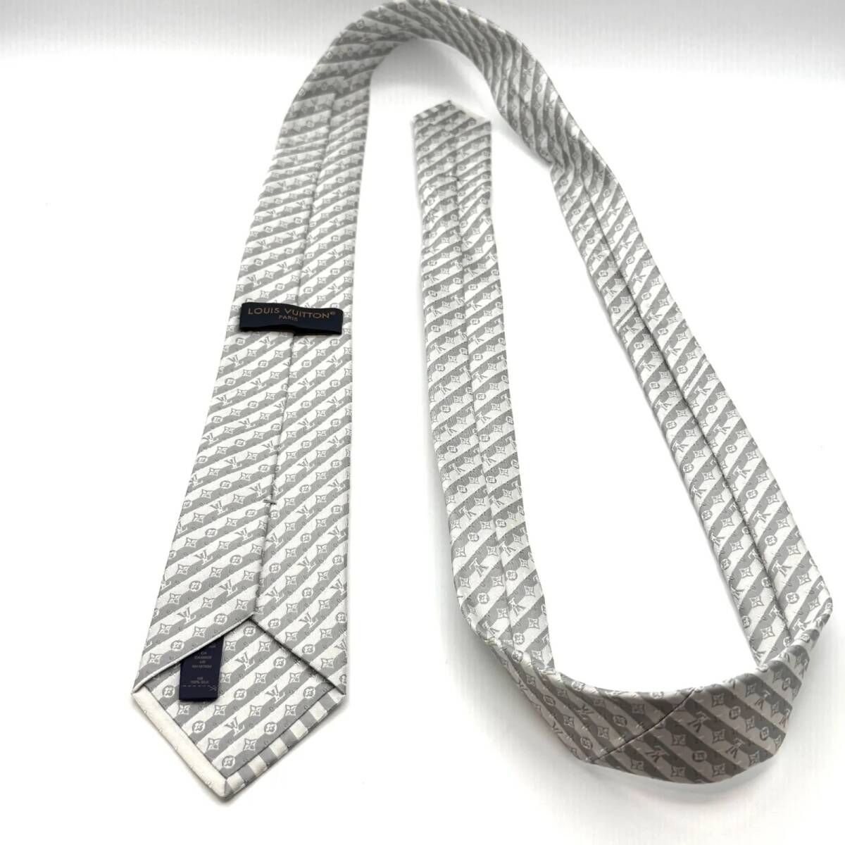 ルイヴィトン モノグラム ライトグレー ネクタイ 101766 - メルカリ