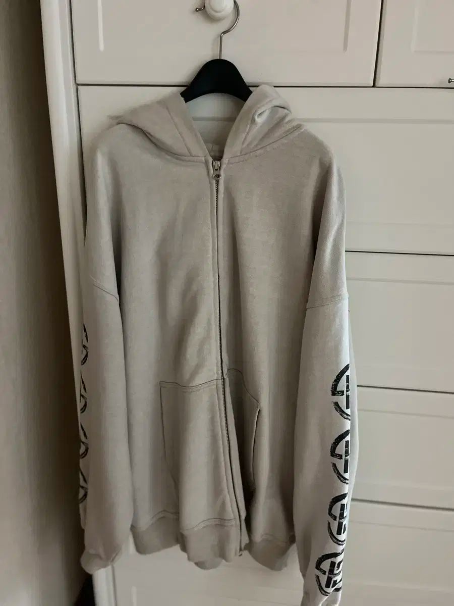 実物画像あり STUDIO TOMBOY スタジオトムボーイ ダメージ ルーズフィット フード ジップアップ