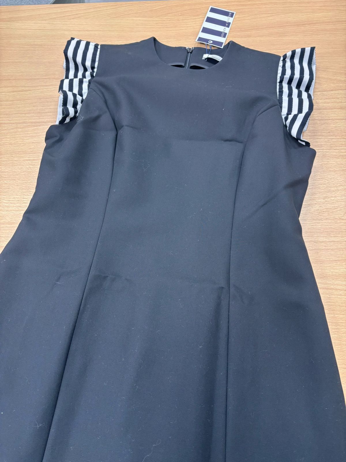 M borders at balcony ワンピース サイズ38 M