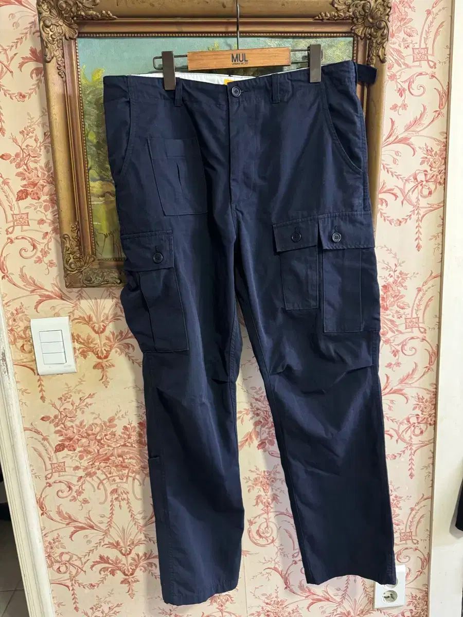 ザ RESCUE カーゴパンツ ネイビー