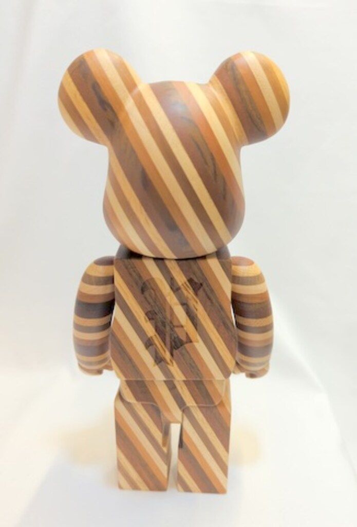 BE RBRICK×カリモク WORLD× 400％