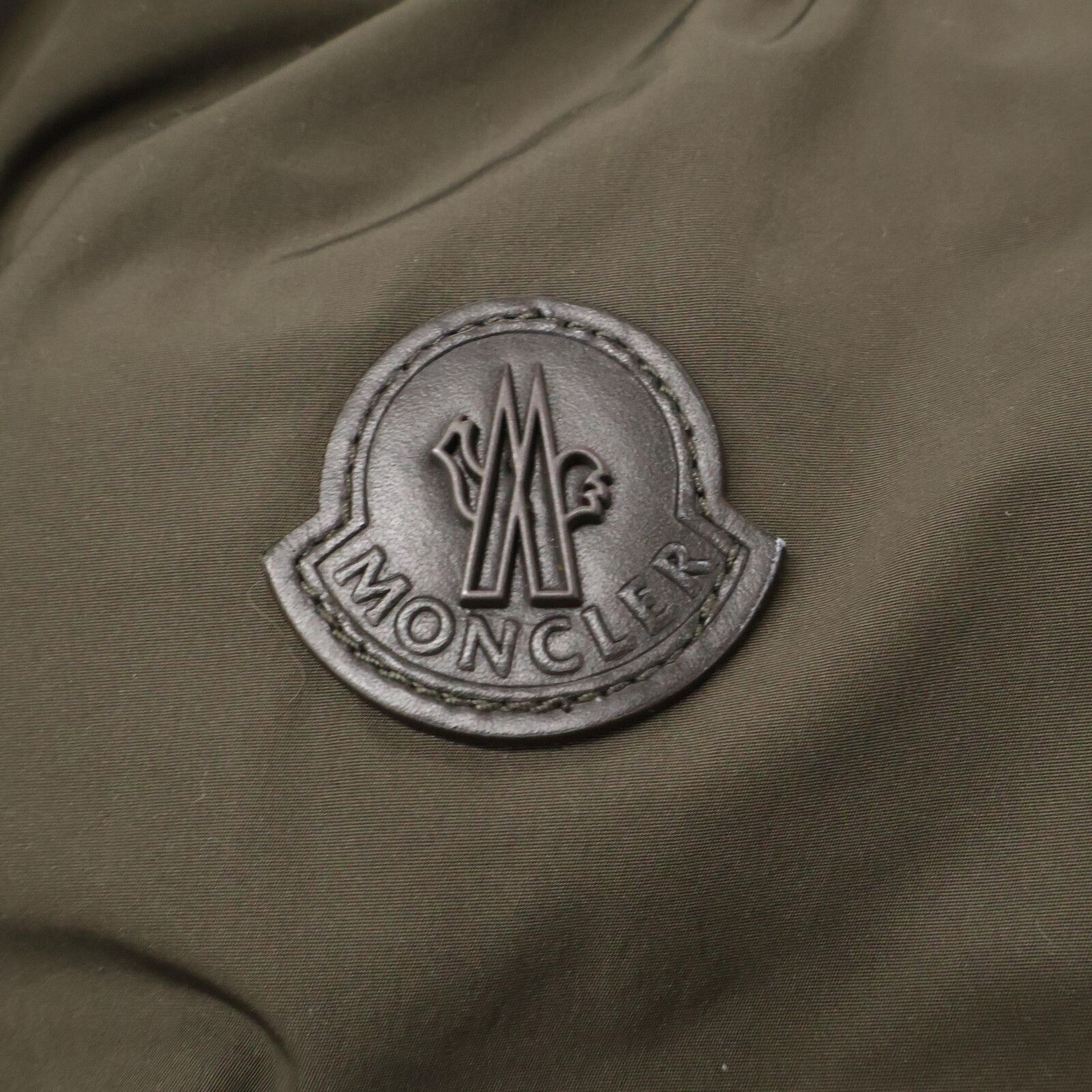 モンクレール RIVER