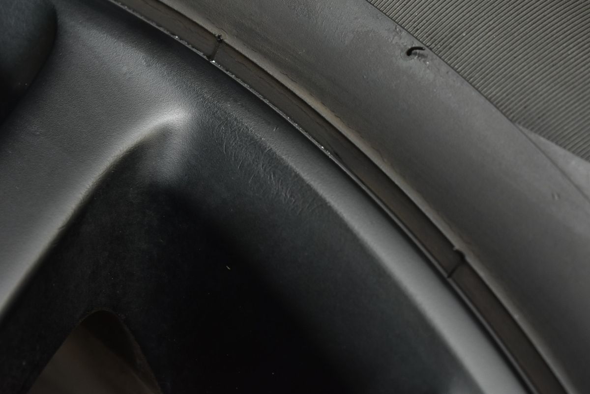 アイスアシンメトリコ 235