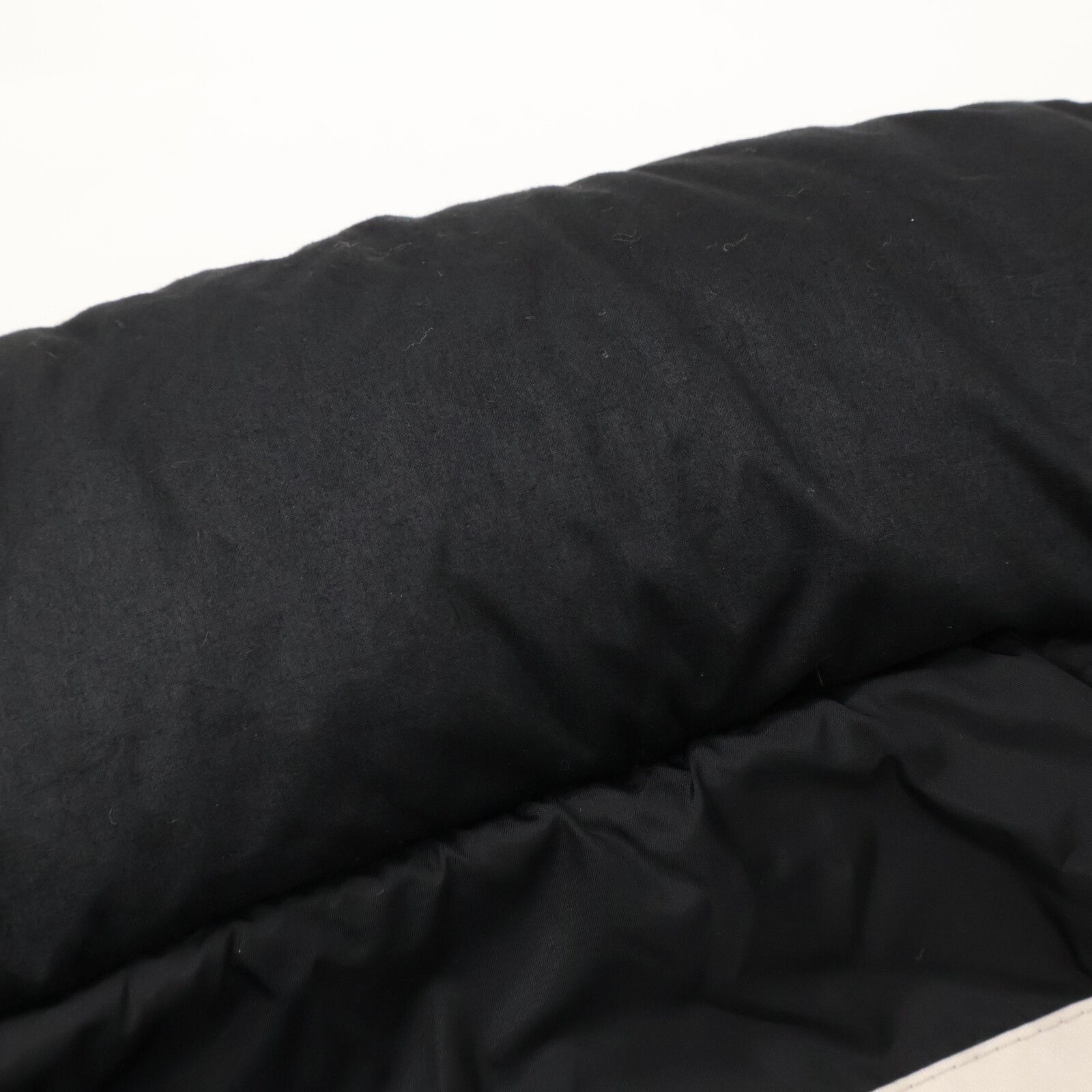 ×オフホワイト