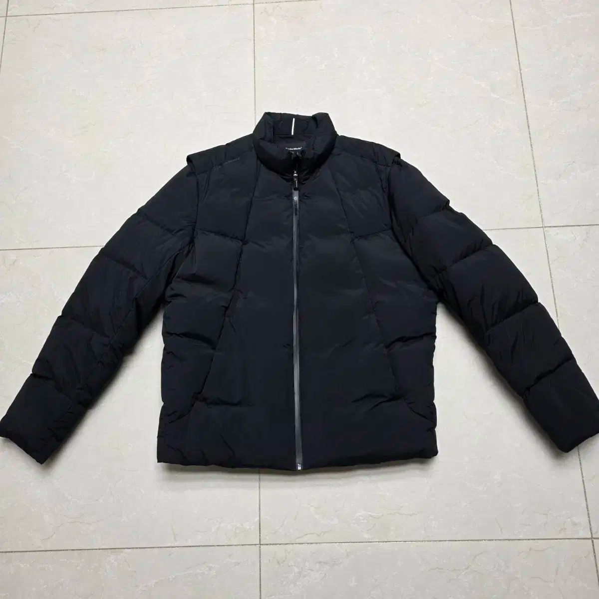 TaylorMade メンズ ゴルフダウン XL 黒