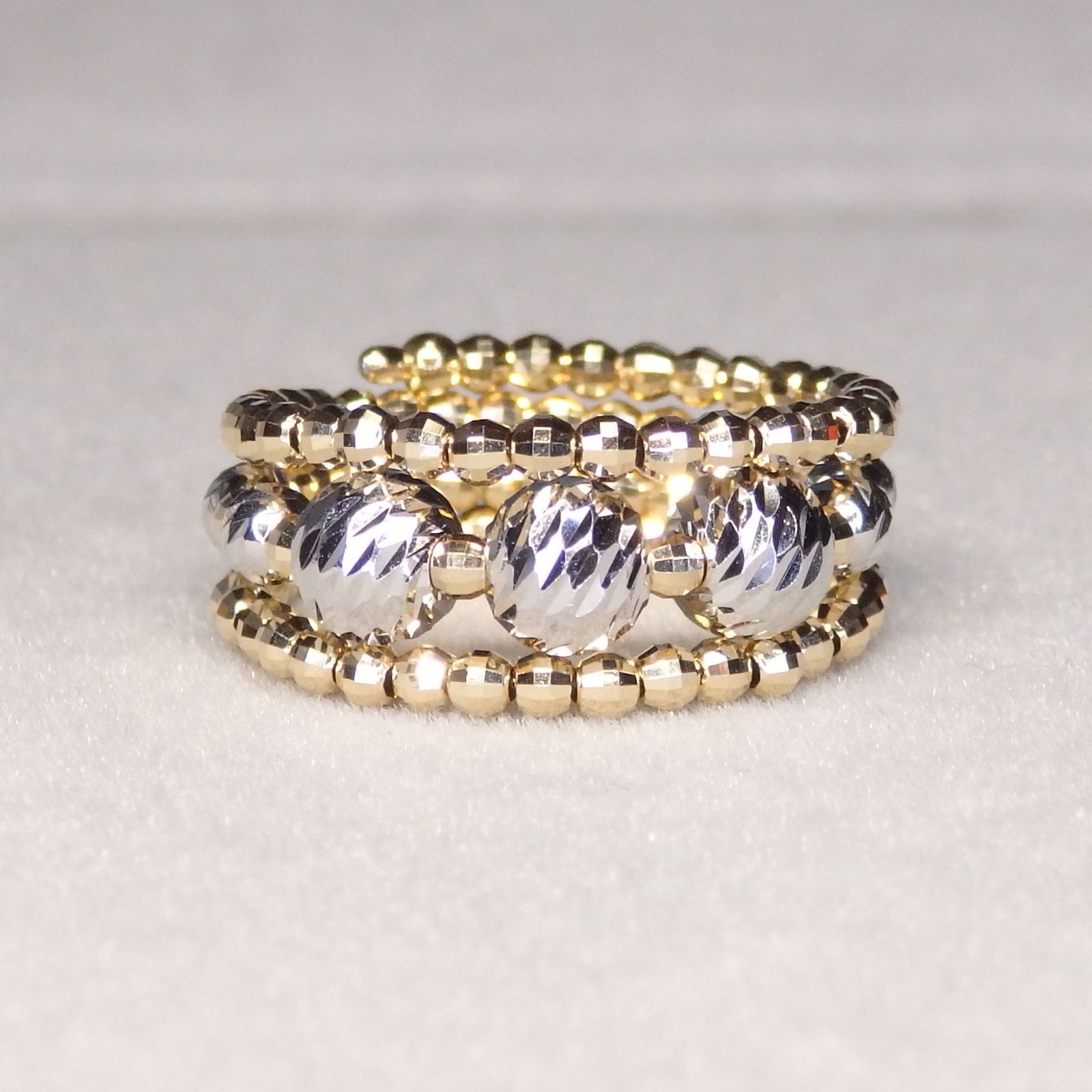 形状記憶リング 3連 Z 5824 K 18 YG WG 地金 指輪 フリーサイズ