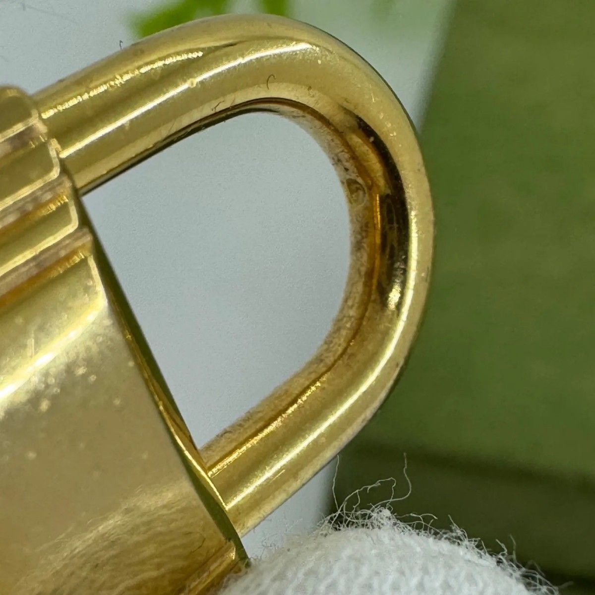 HERMES カデナ ゴールド 104番 チャーム キーホルダー 083515 - メルカリ