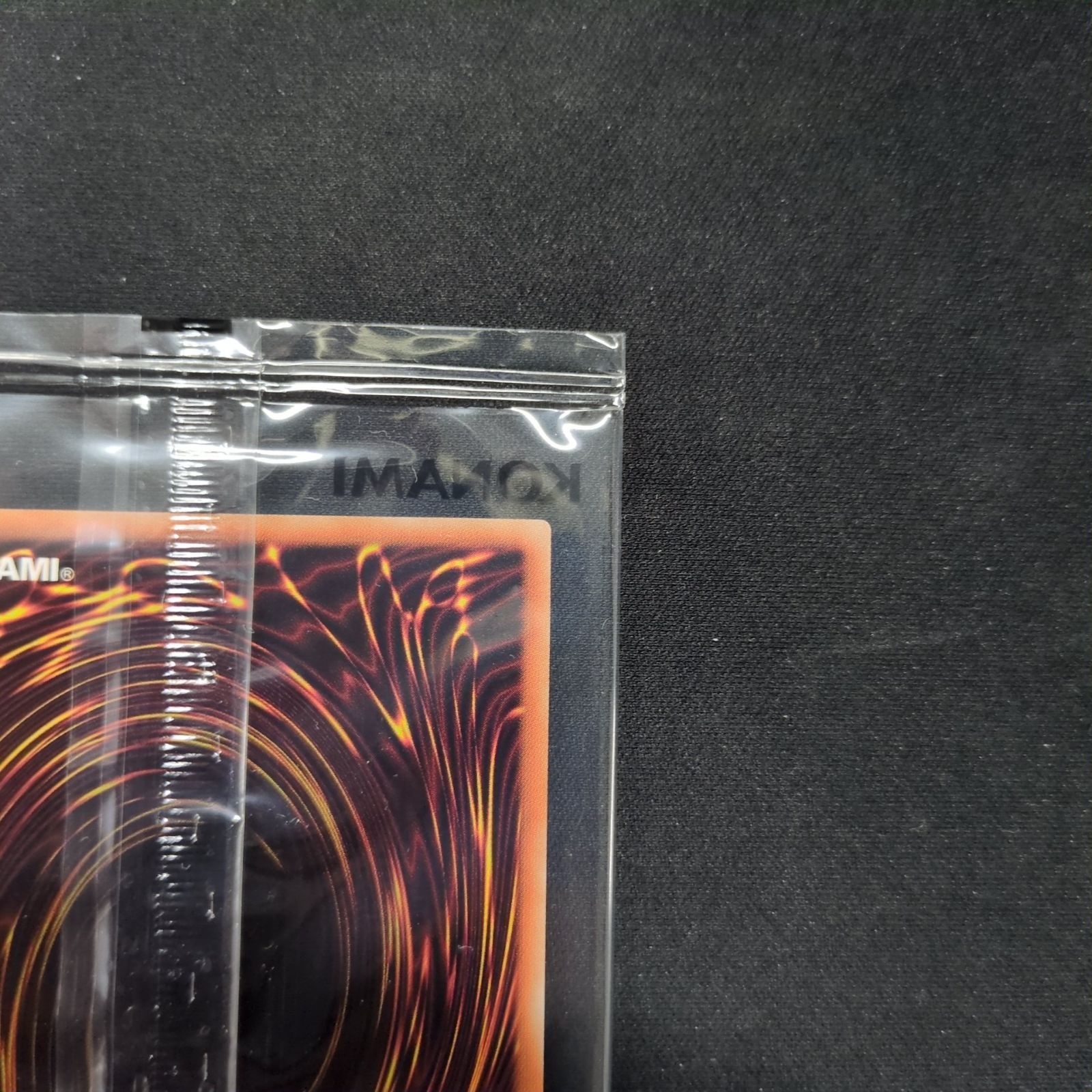 ブラックマジシャンプリズマ ダンボール未開封 未開封)ブラックマジシャン(当選通知書付き、ダンボール付き