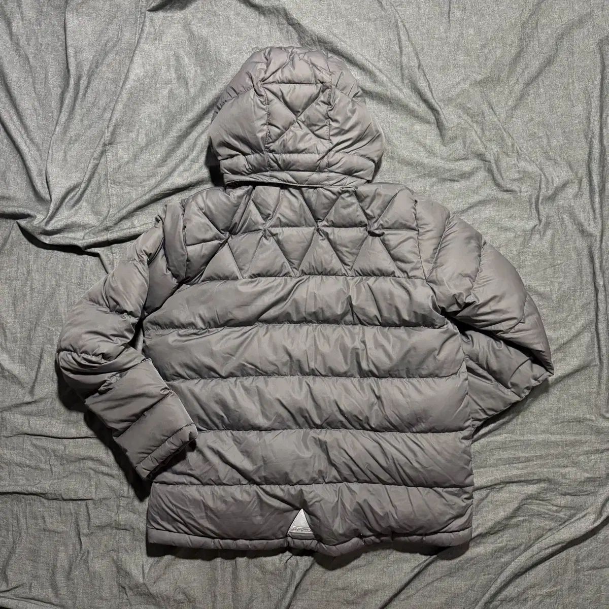 L Bean Kid s Down Jacket Sz XL 18