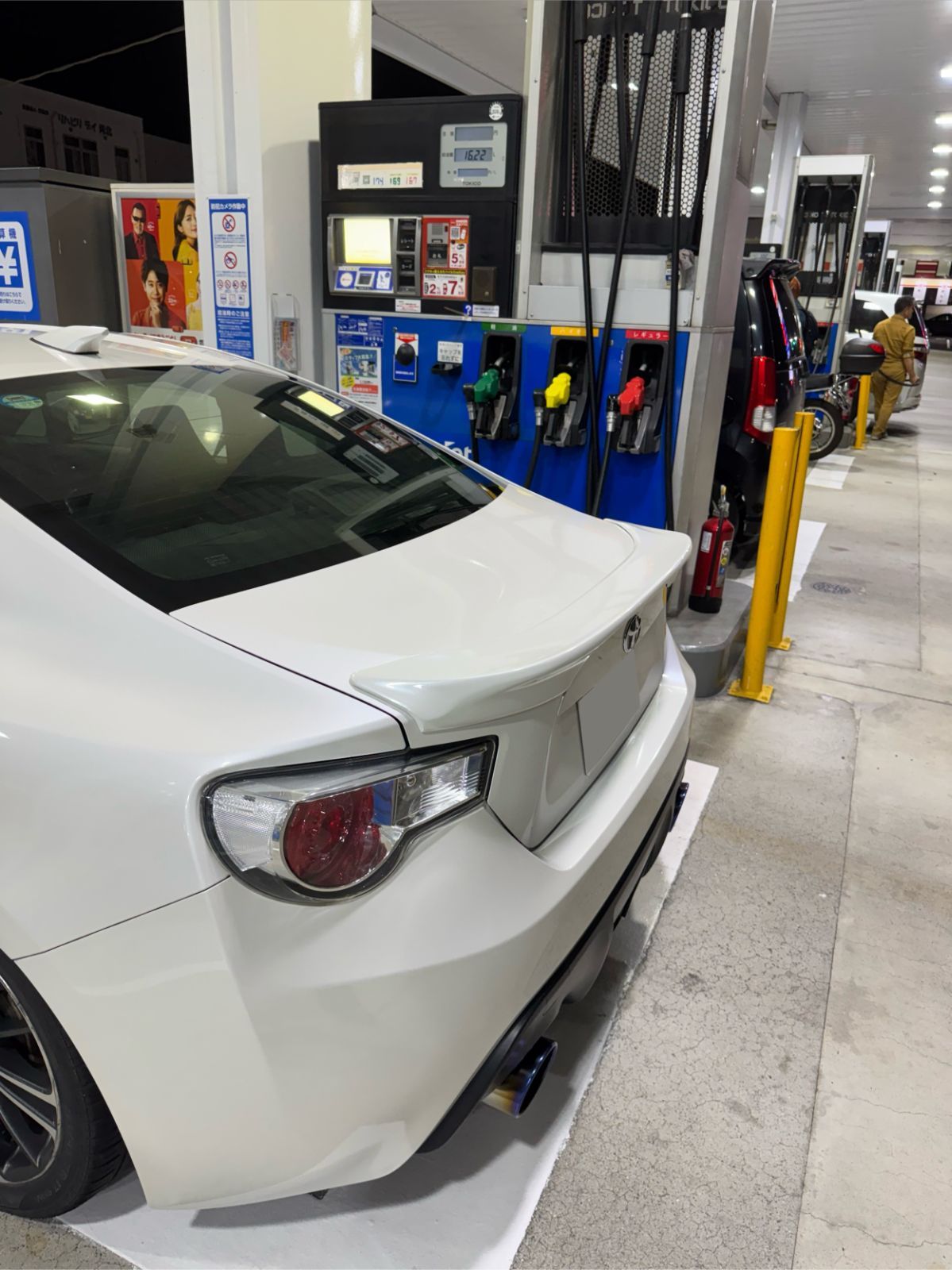 カラー番 K1X】塗装済トヨタ 86 ZN6 スバル BRZ ZC6 サイオン FR-S TRD