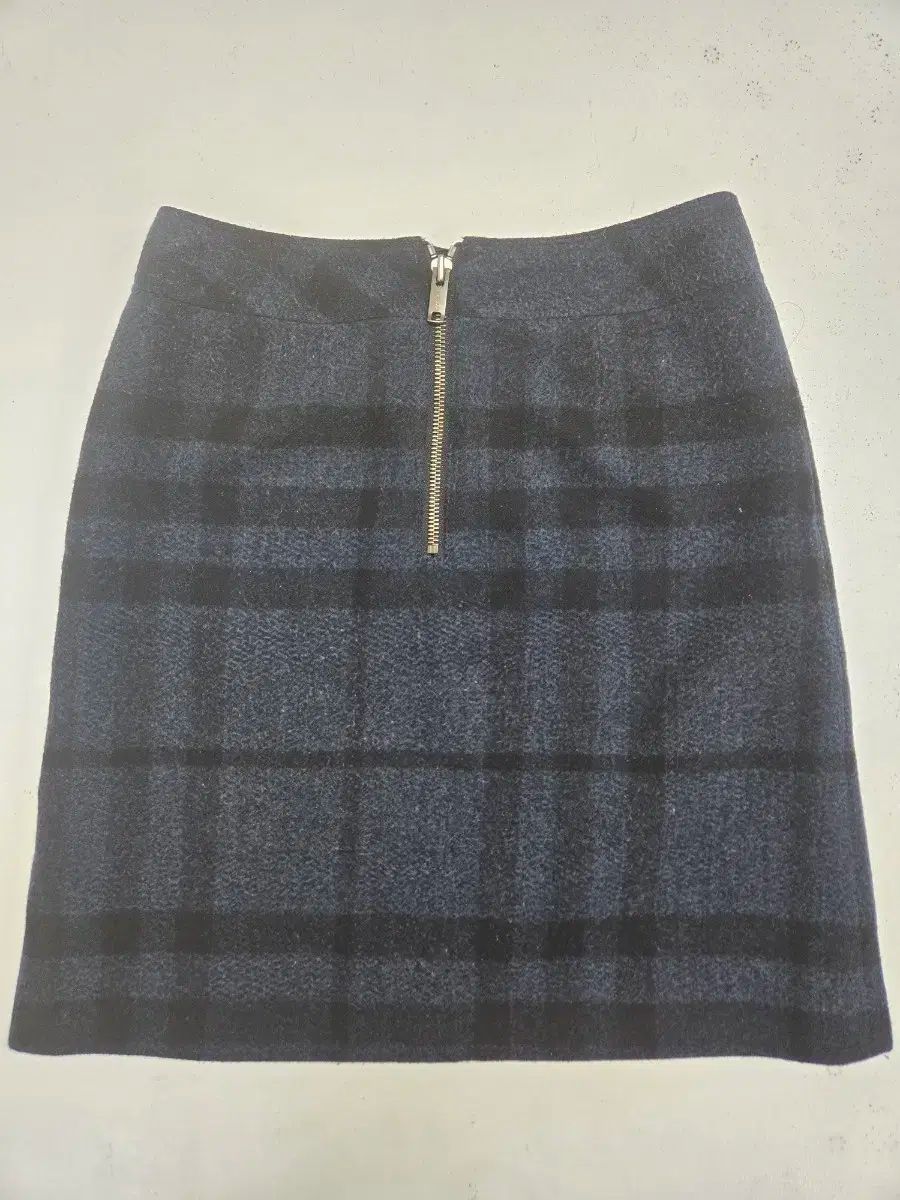 バーバリー チェック パータン ミニ スカート