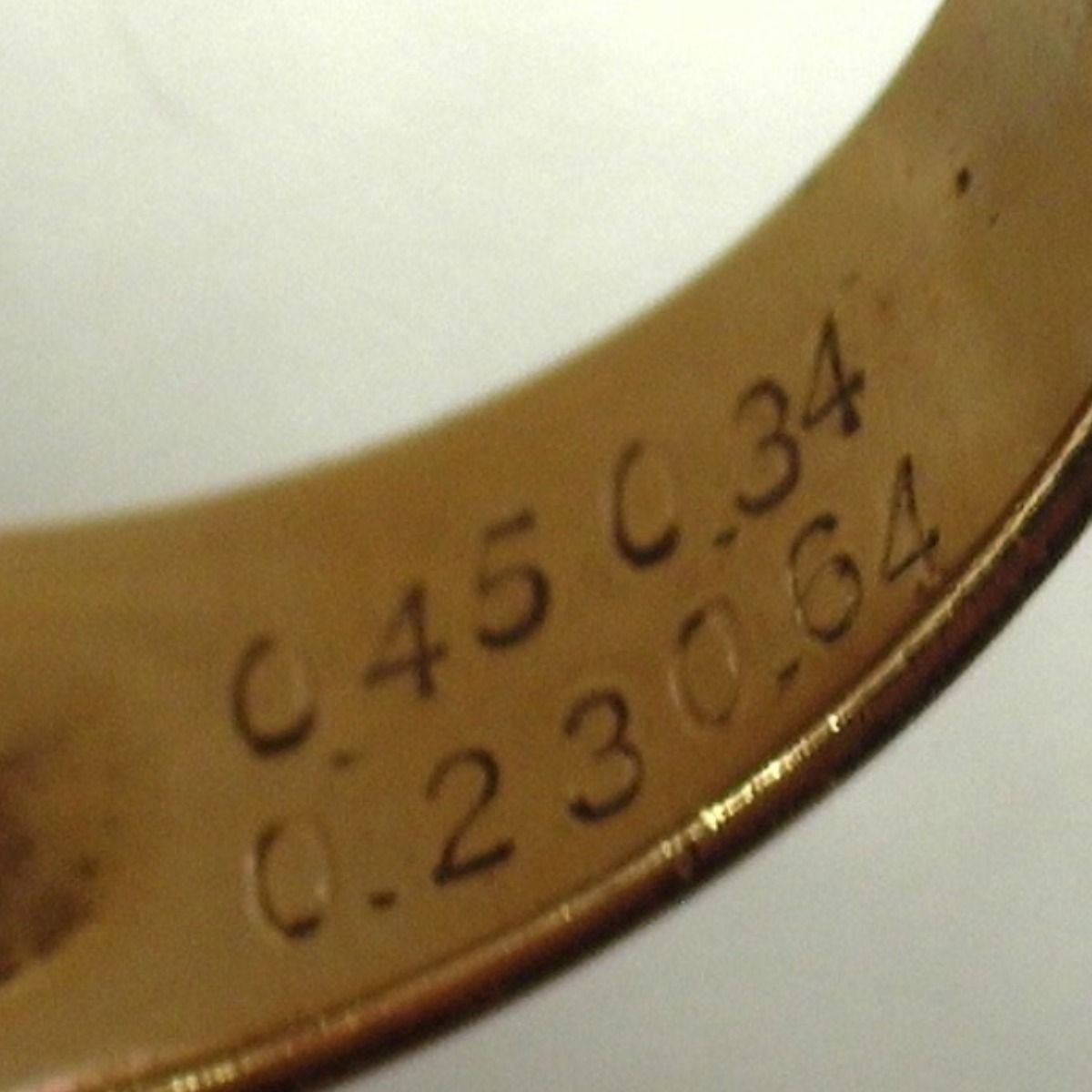 マルチ ストーン