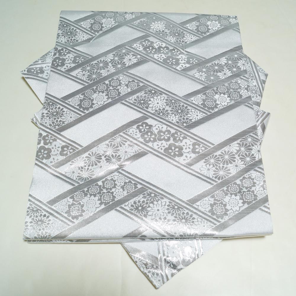 金襴後見帯 踊り用 後見帯 金襴 桧垣に小花 後見結び帯 二部式 作り帯 踊り帯 踊り 帯 着物 踊り着物 リサイクル着物 舞踊 踊り用帯 衣裳 日本舞踊 新舞踊 演劇 舞台 衣装 ステージ カラオケ 踊り子